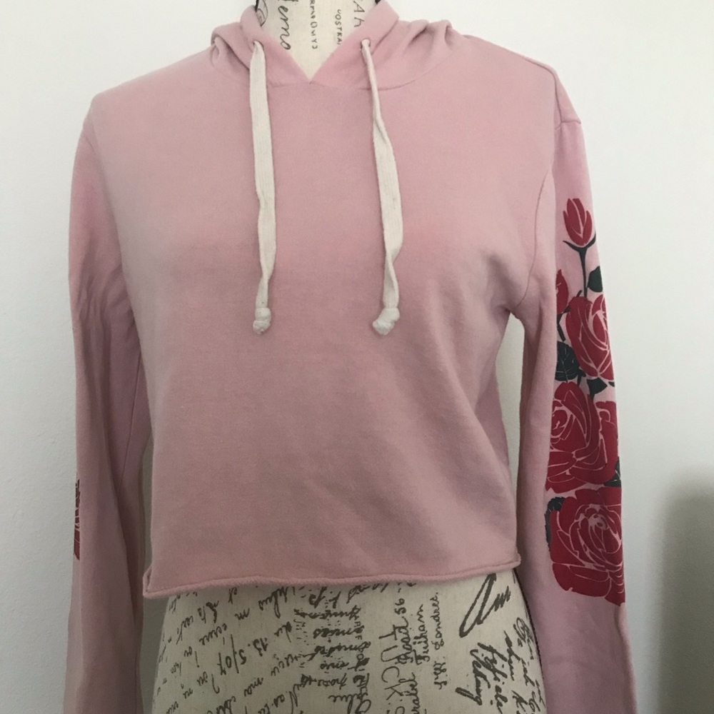 Cropped rose hoodie |Forever 21|